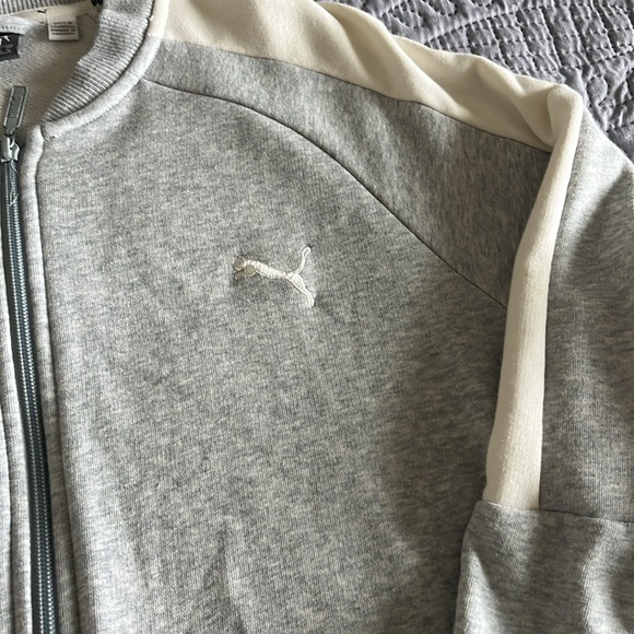 Puma jacket - Picture 3 of 3